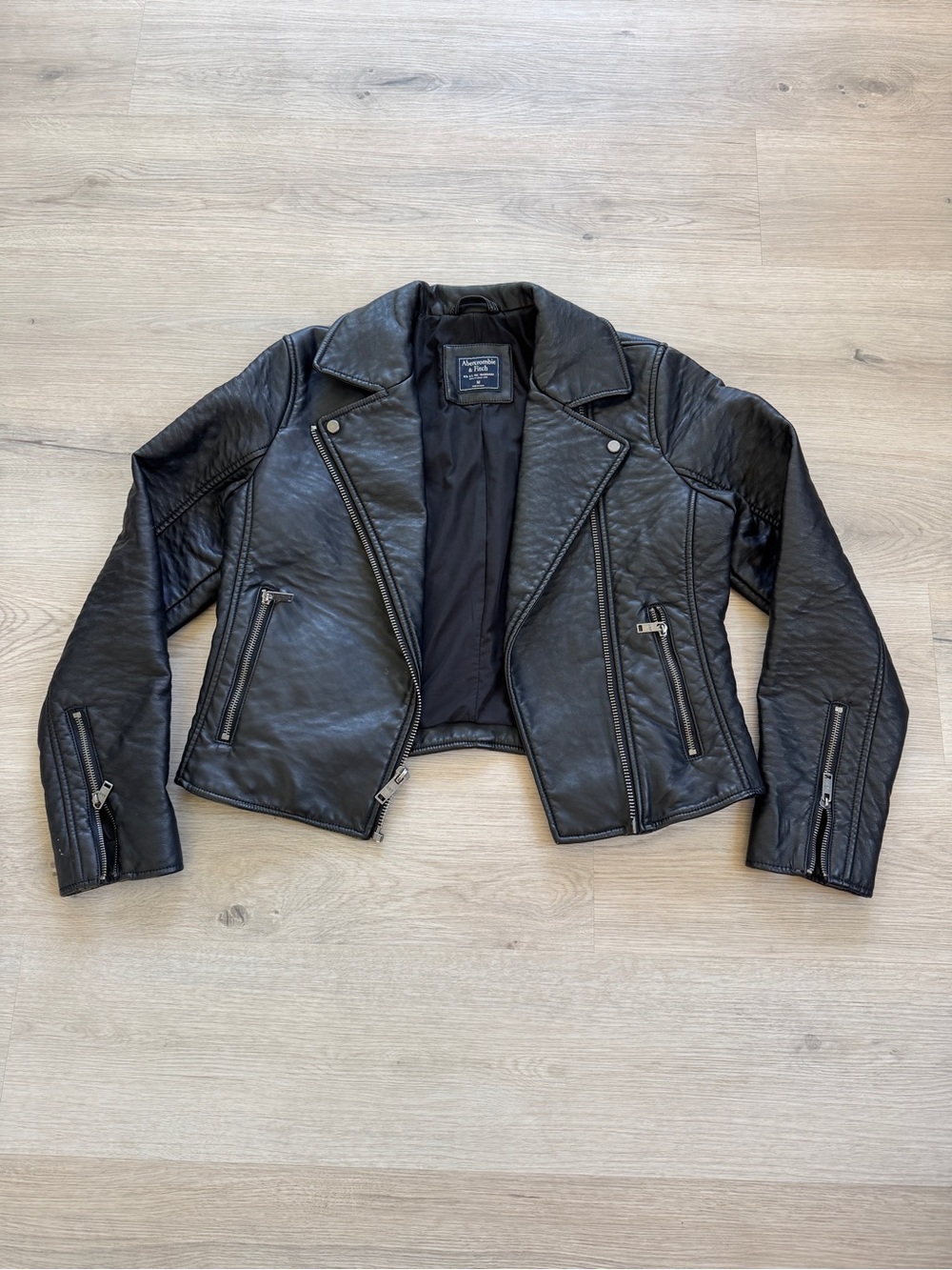Abercrombie & Fitch Black Vegan Faux Leather Moto Biker Jacket Women’s Medium